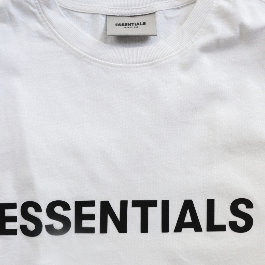 Camiseta Essentials F.O.G