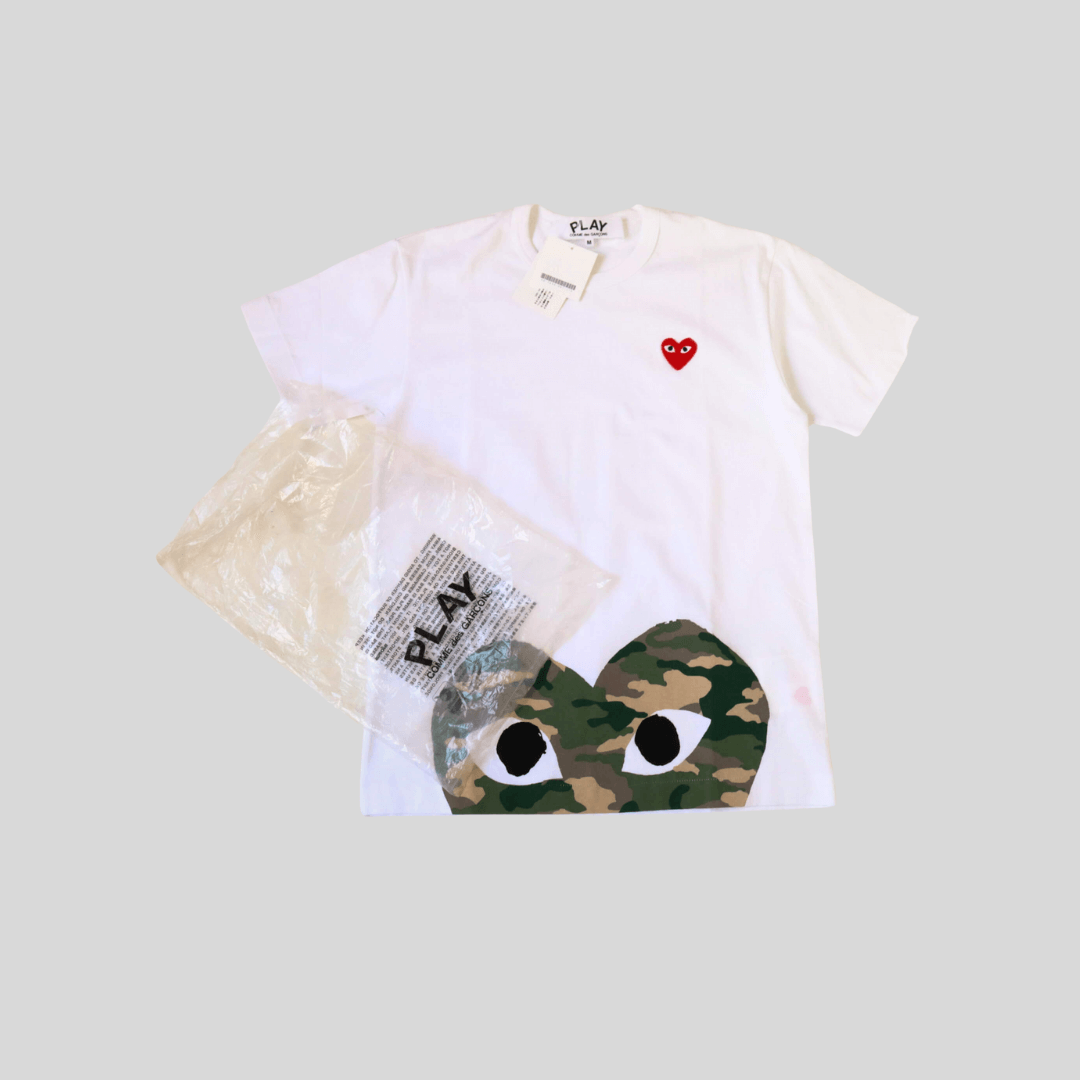 Camiseta Play Comme des Garçons