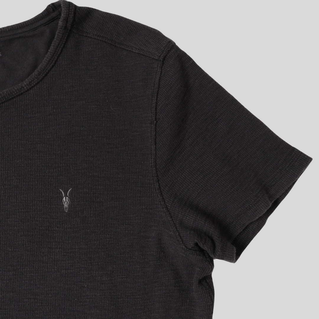 Camiseta All Saints