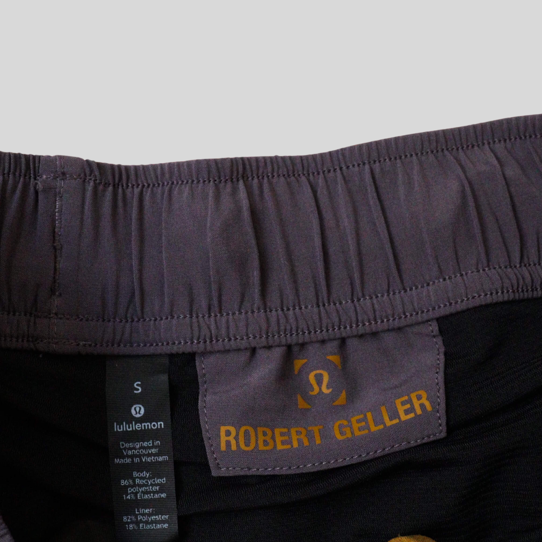 Short Lulu Lemon x Robert Geller