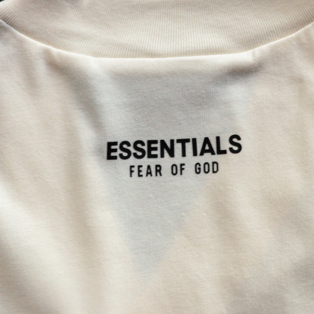 Camiseta Básica Essentials F.O.G