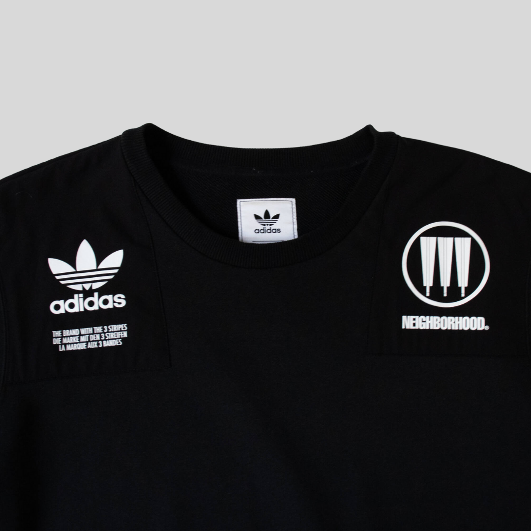 Conjunto deportivo Adidas x Neighborhood