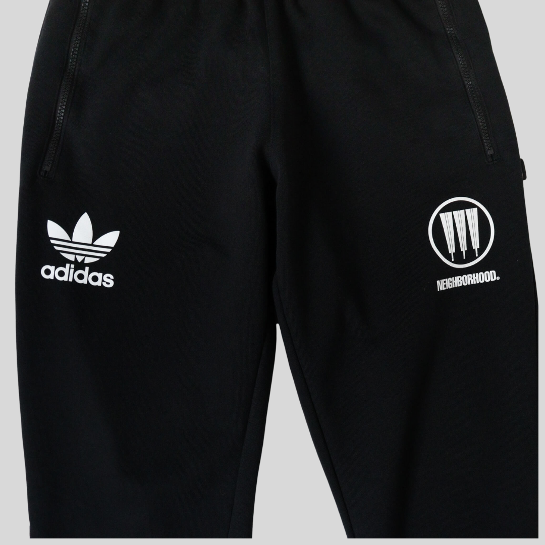 Conjunto deportivo Adidas x Neighborhood