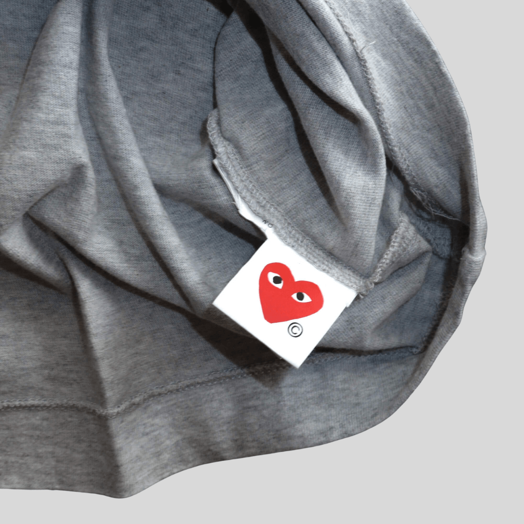 Camiseta Play Comme des Garçons