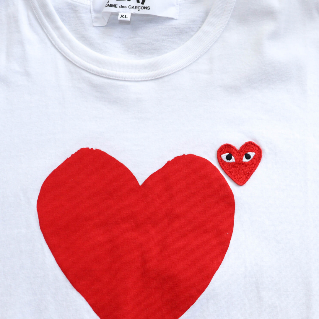 Camiseta Play Comme des Garçons