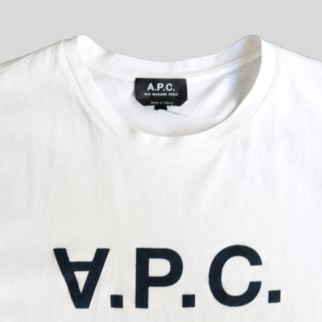 Camiseta APC