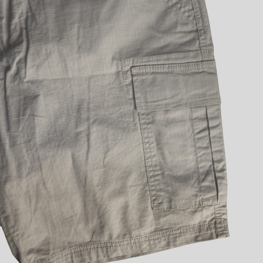 Short DKNY