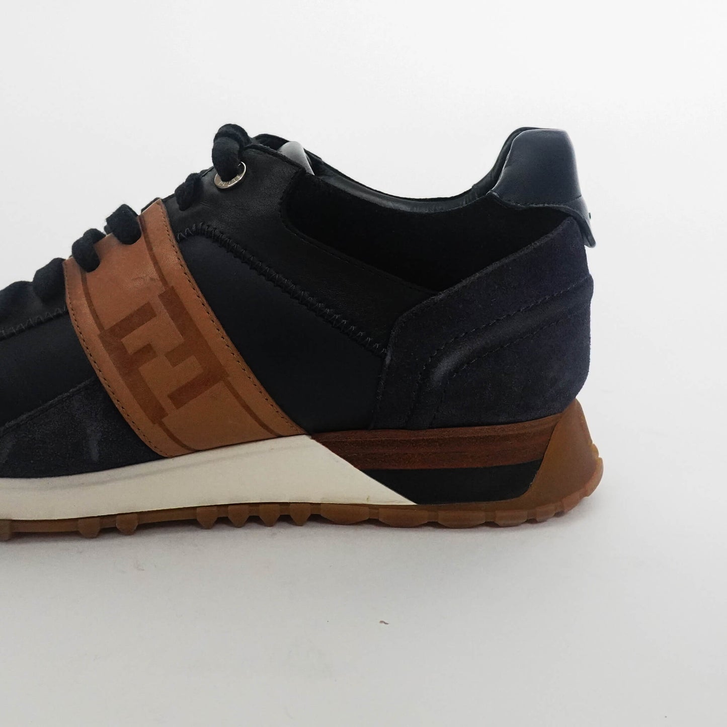 Tenis Fendi