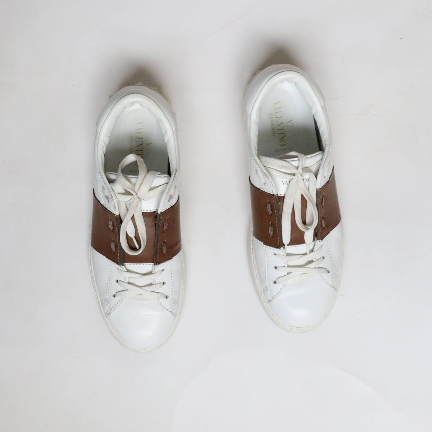 Tenis Valentino