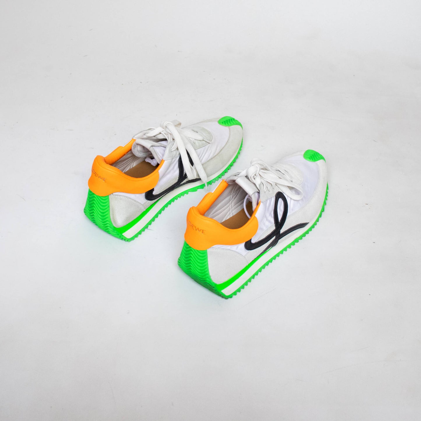 Tenis Loewe