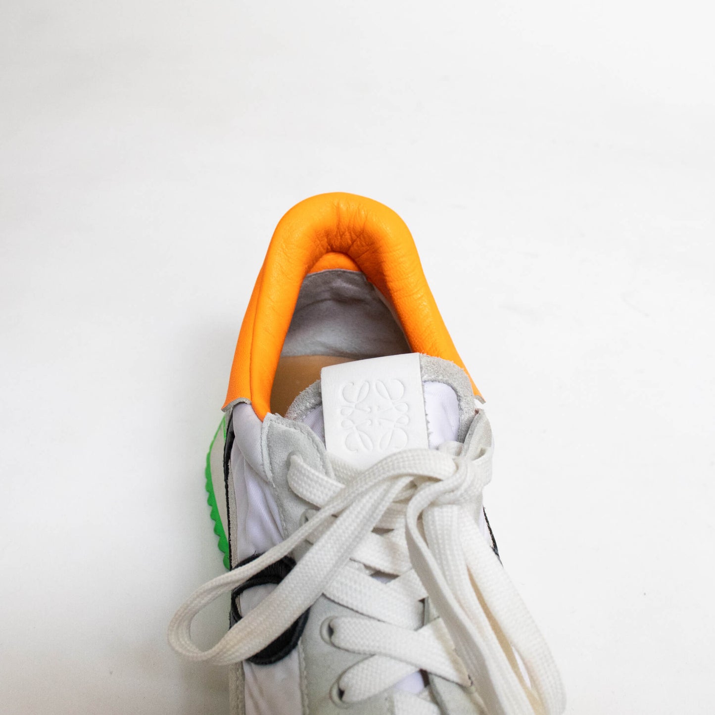 Tenis Loewe