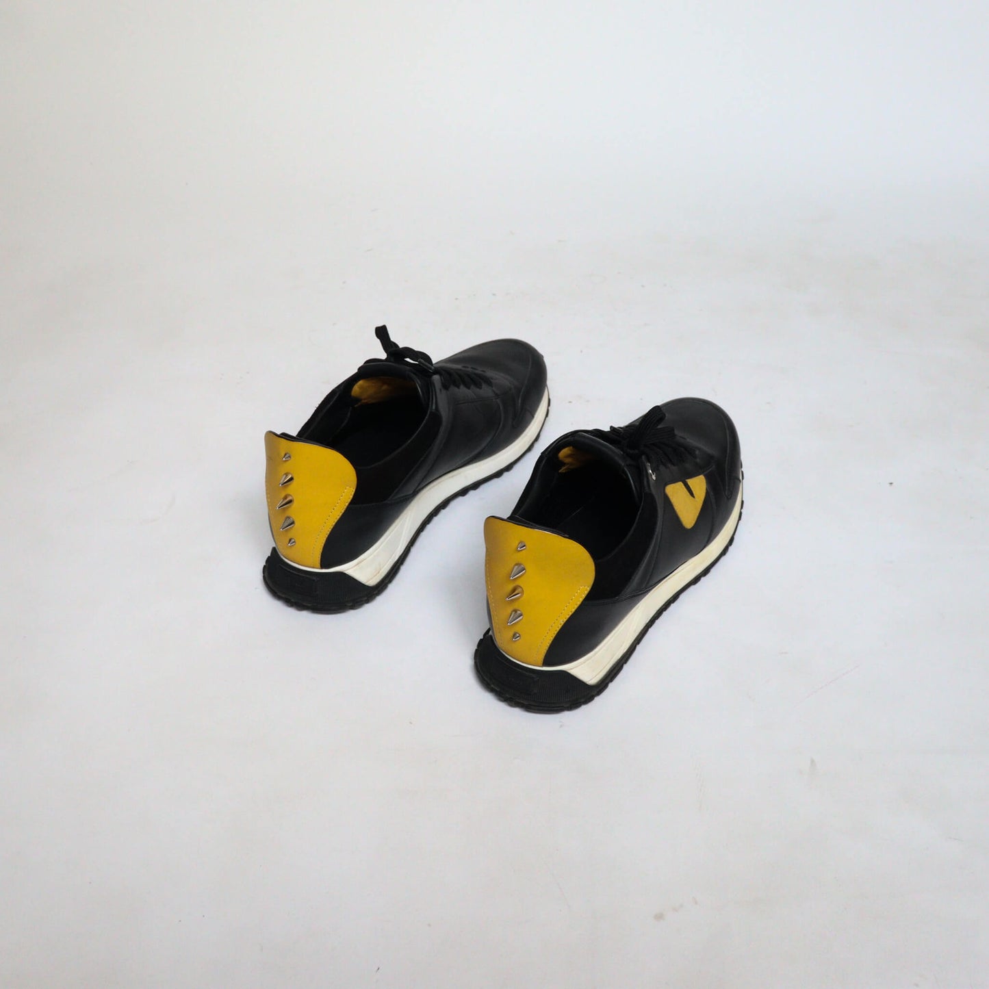 Tenis Fendi