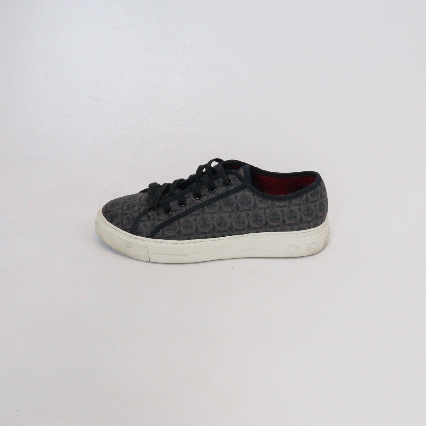 Tenis Ferragamo
