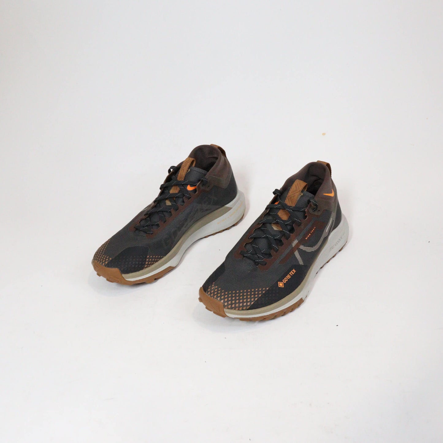 Tenis Nike