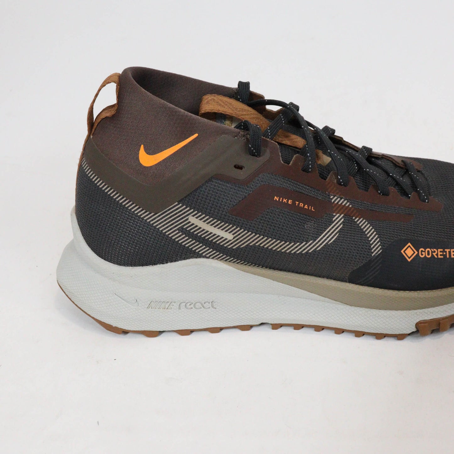 Tenis Nike