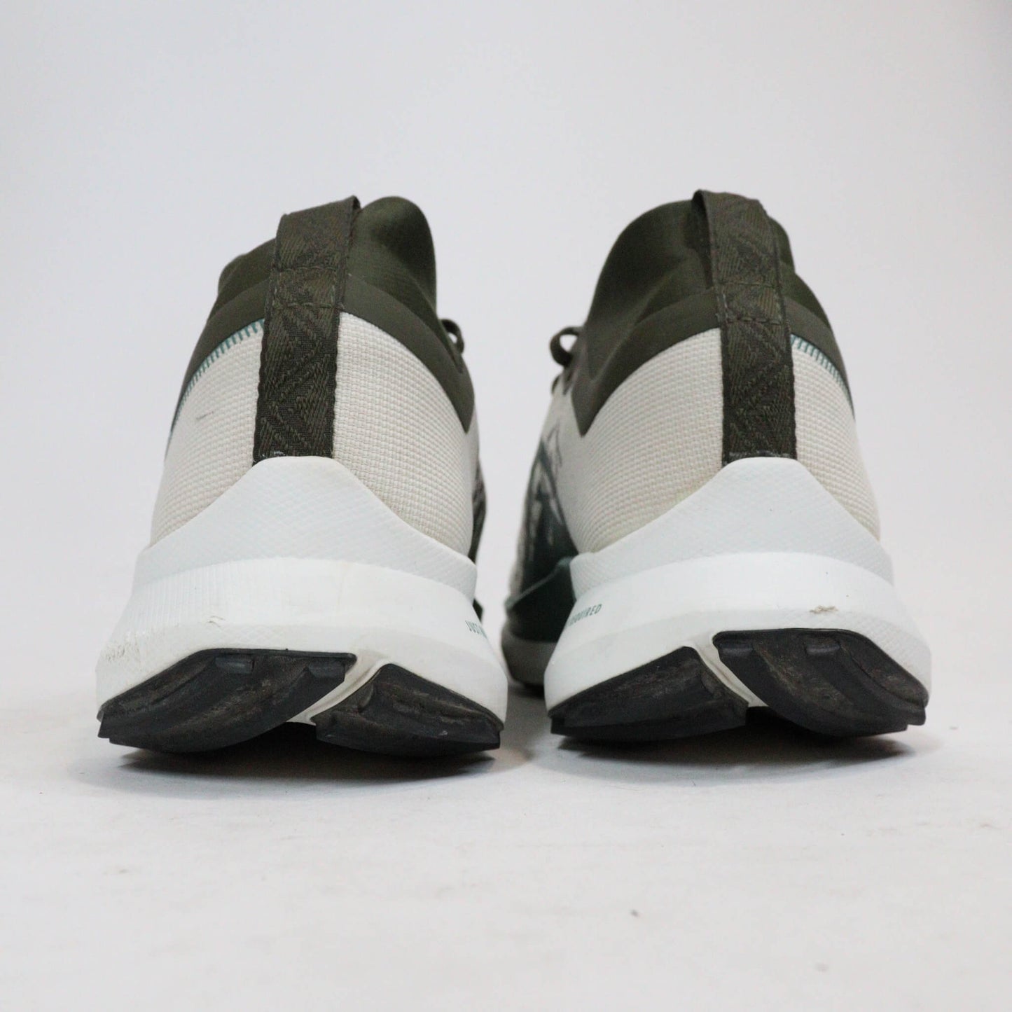 Tenis Nike React