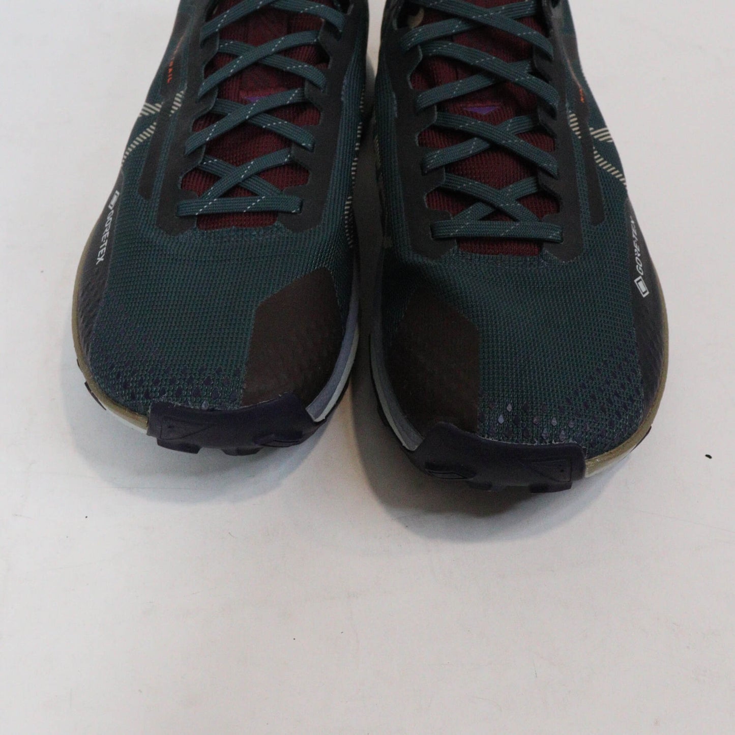 Tenis Nike React