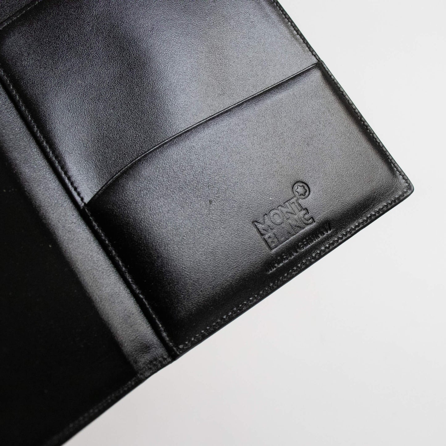 Porta Pasaporte Montblanc