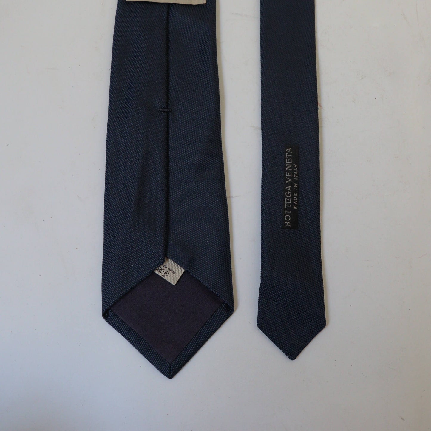 Corbata Bottega Veneta