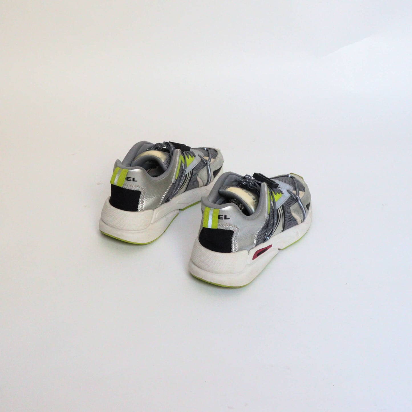 Tenis Diesel