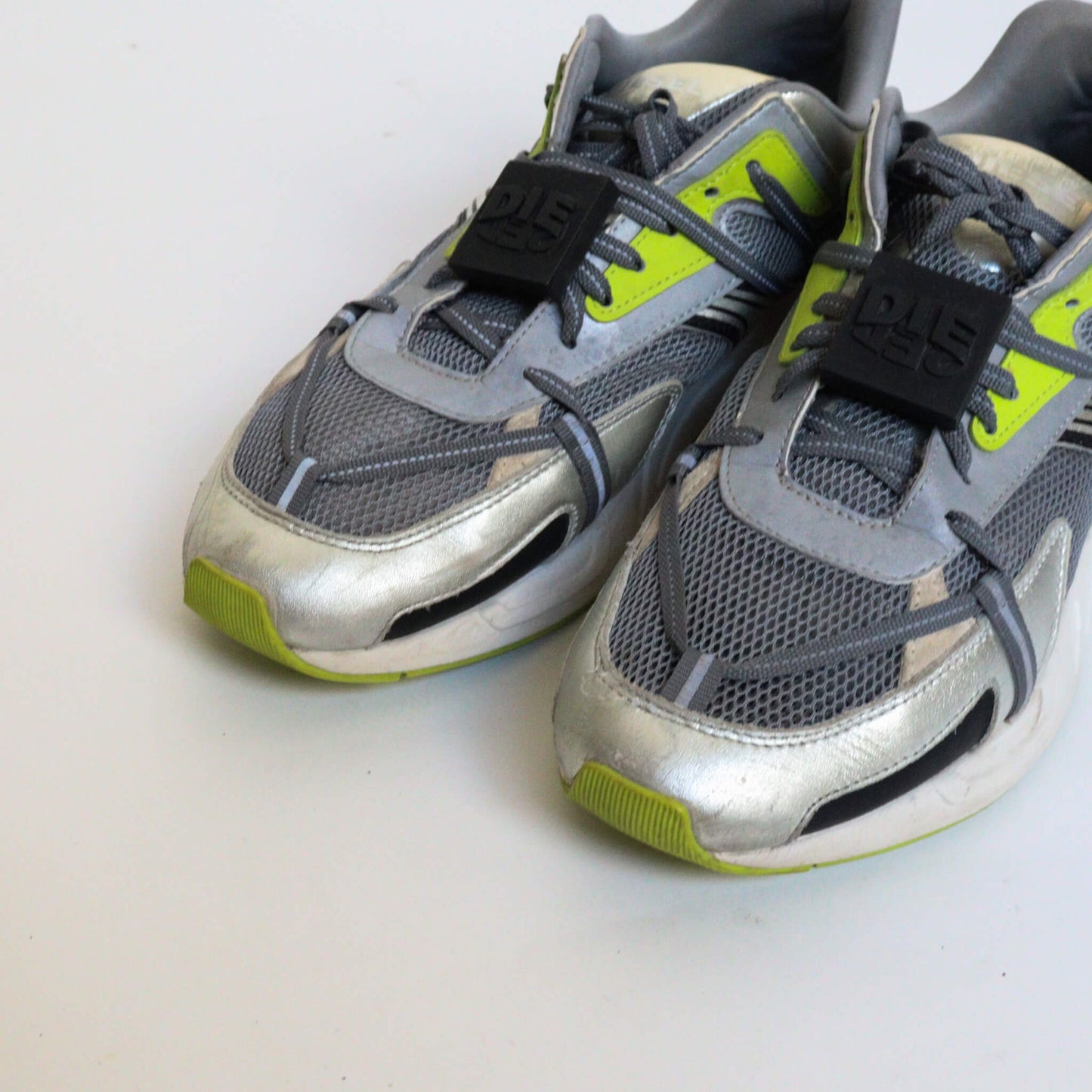 Tenis Diesel