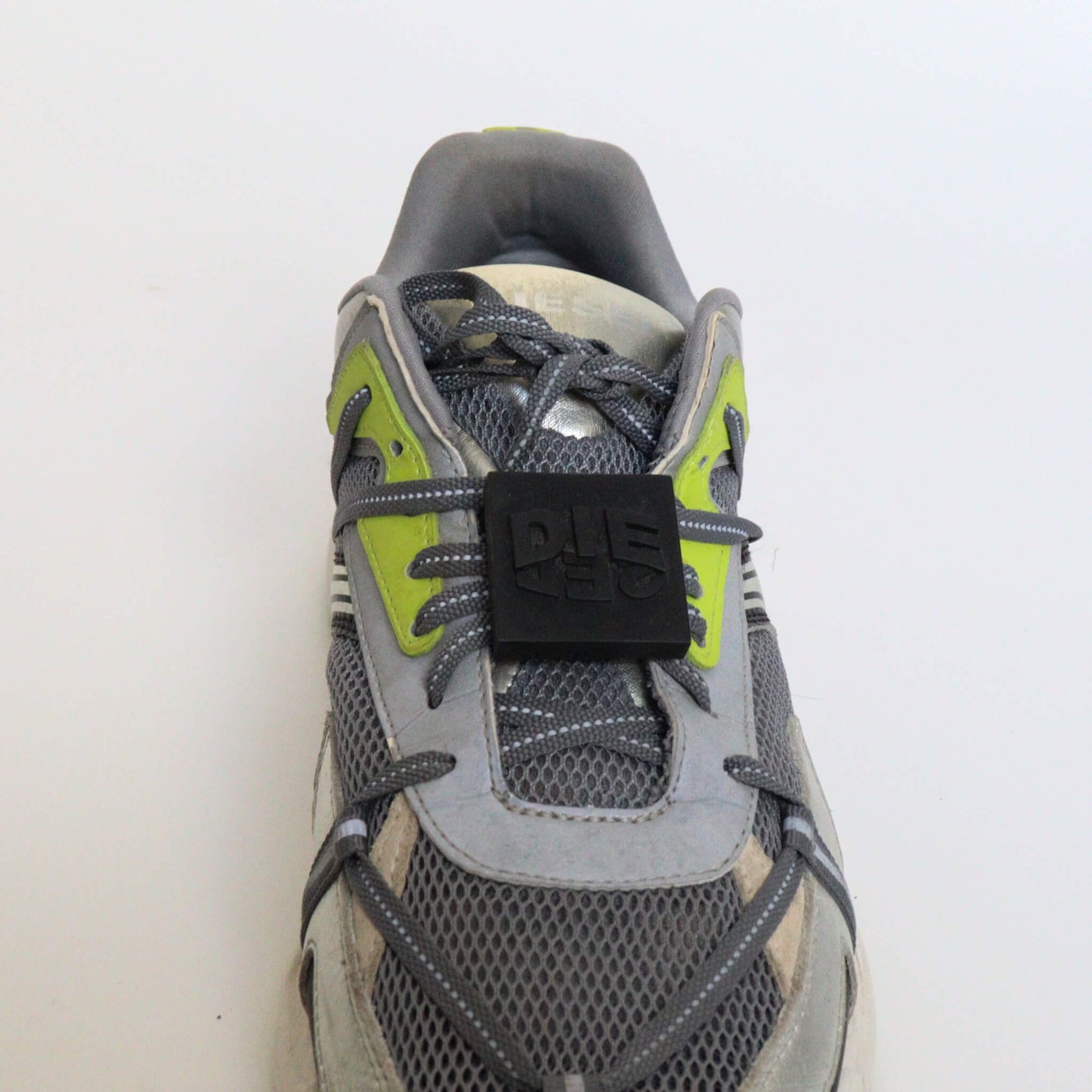 Tenis Diesel