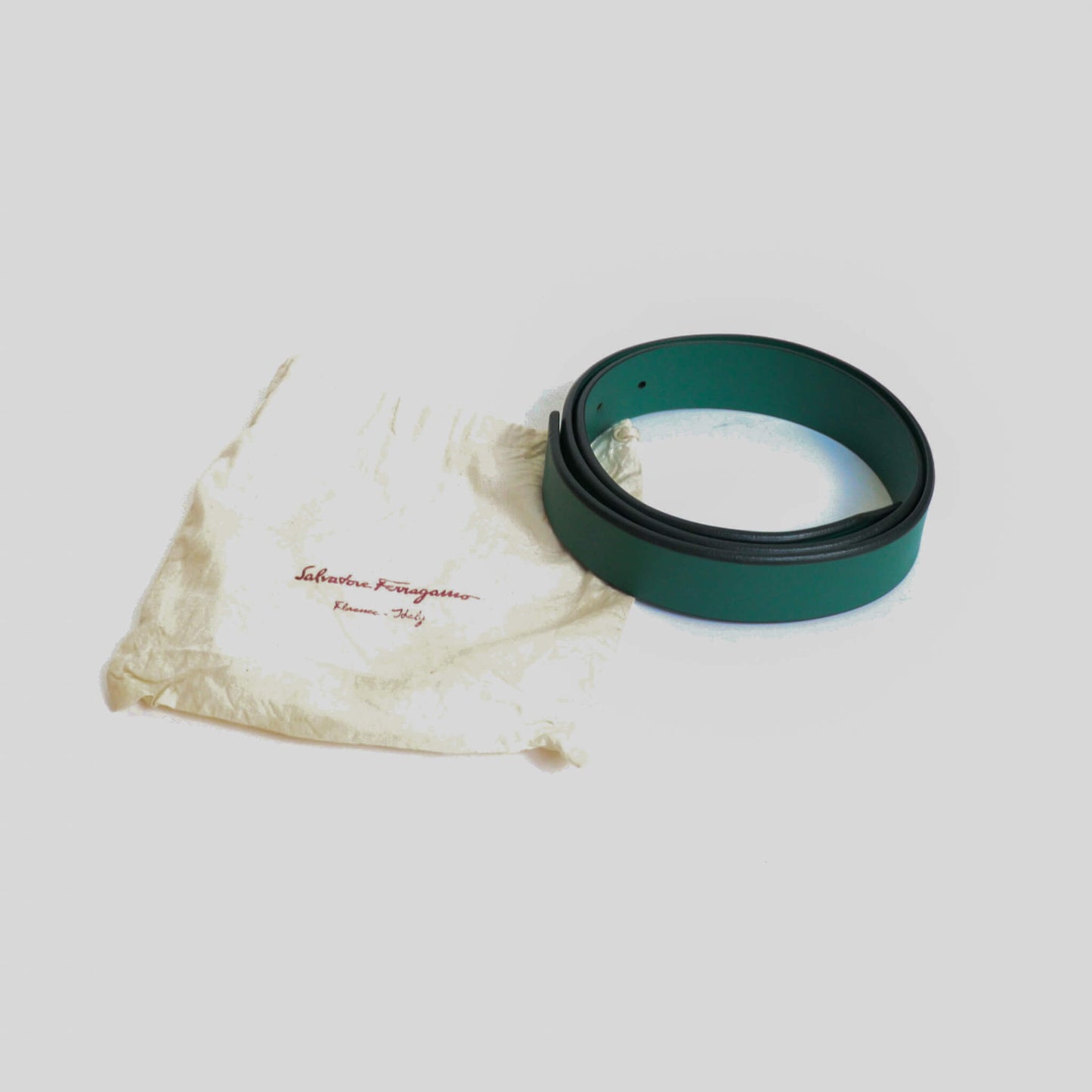Cinto Ferragamo sin hebilla