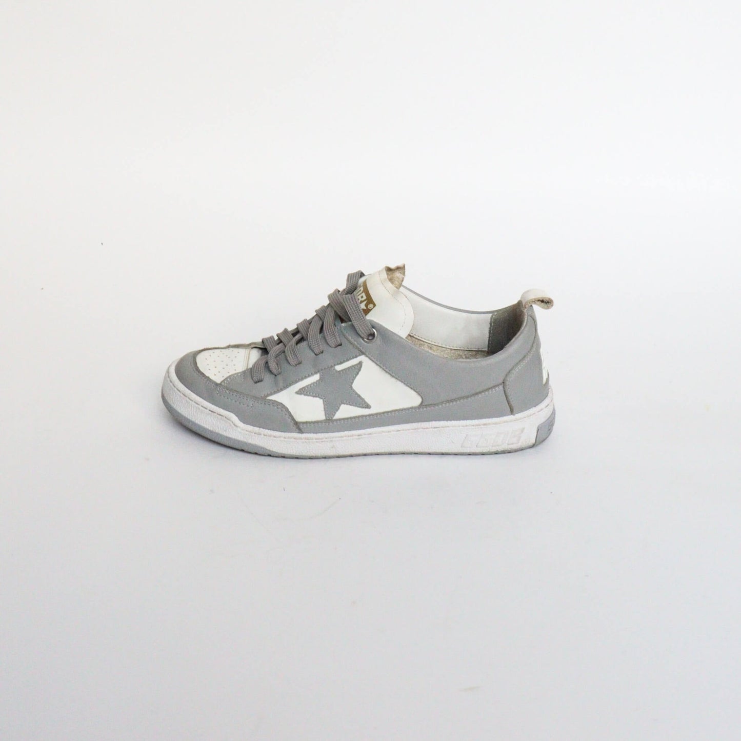 Tenis Golden Goose