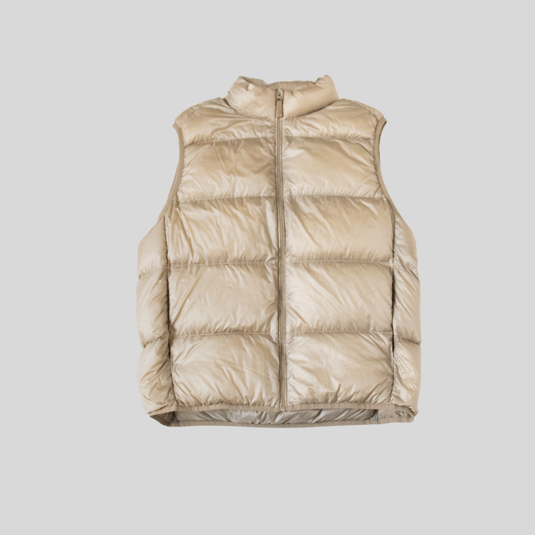 Chaleco Uniqlo PER.MAN.ENT