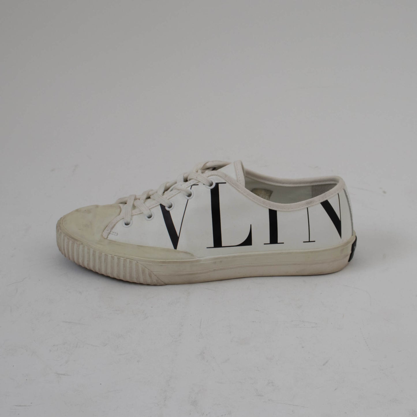 Tenis Valentino