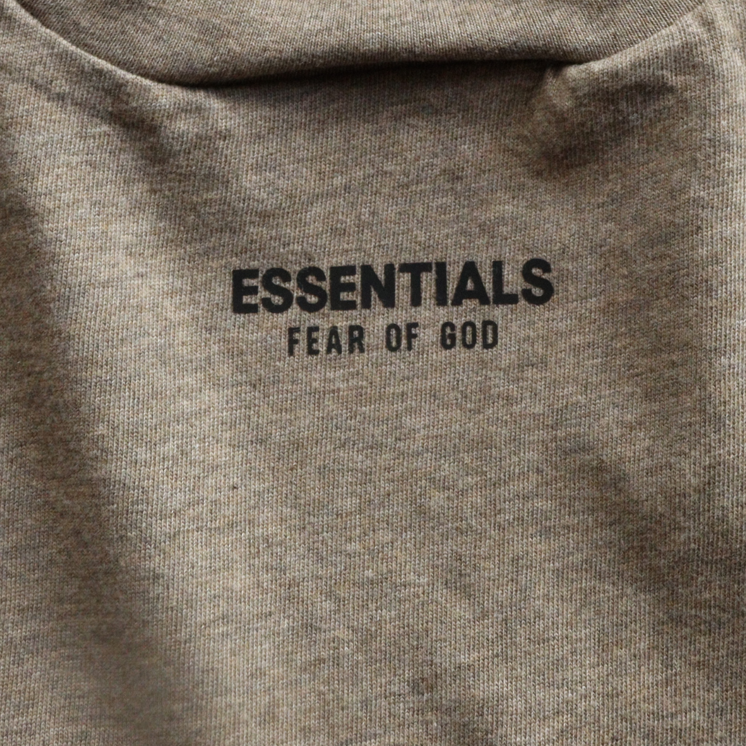Camiseta Básica Essentials F.O.G