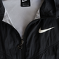 Chamarra Nike
