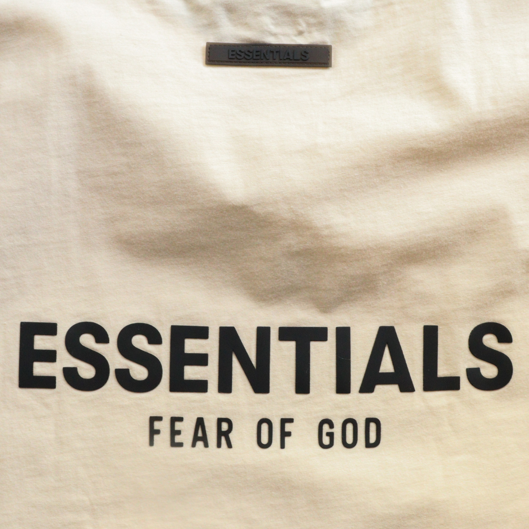 Camiseta Essentials F.O.G