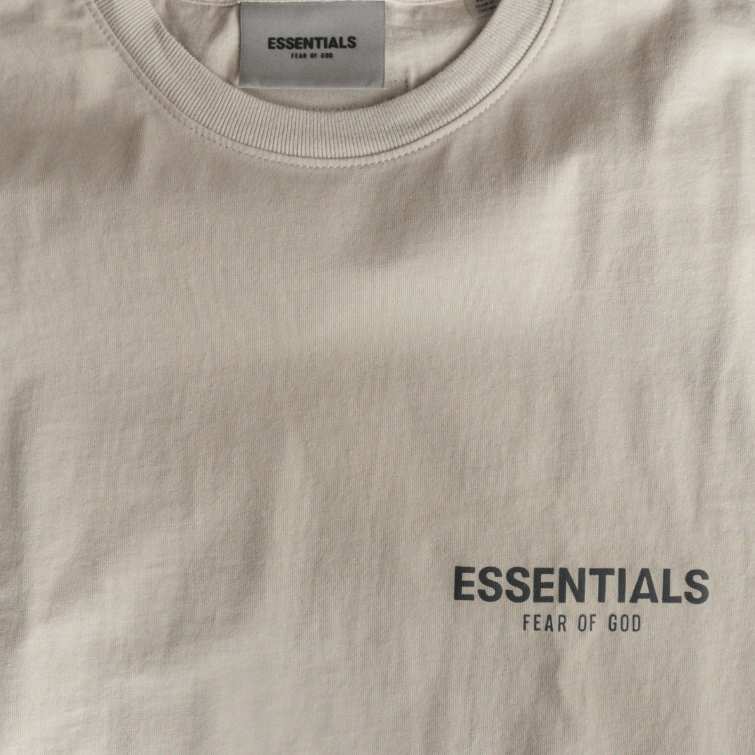 Camiseta Essentials F.O.G