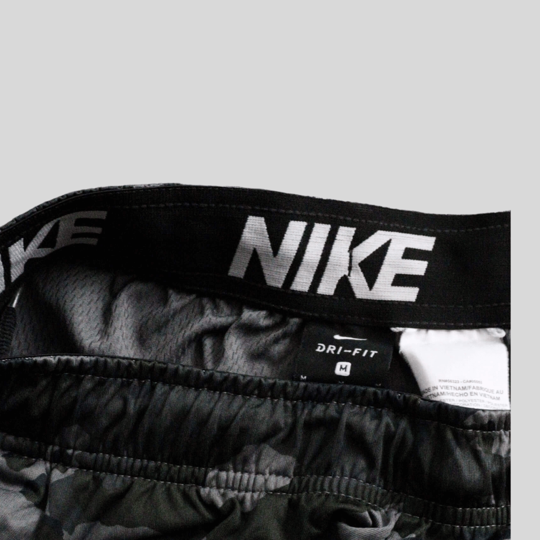 Short Nike
