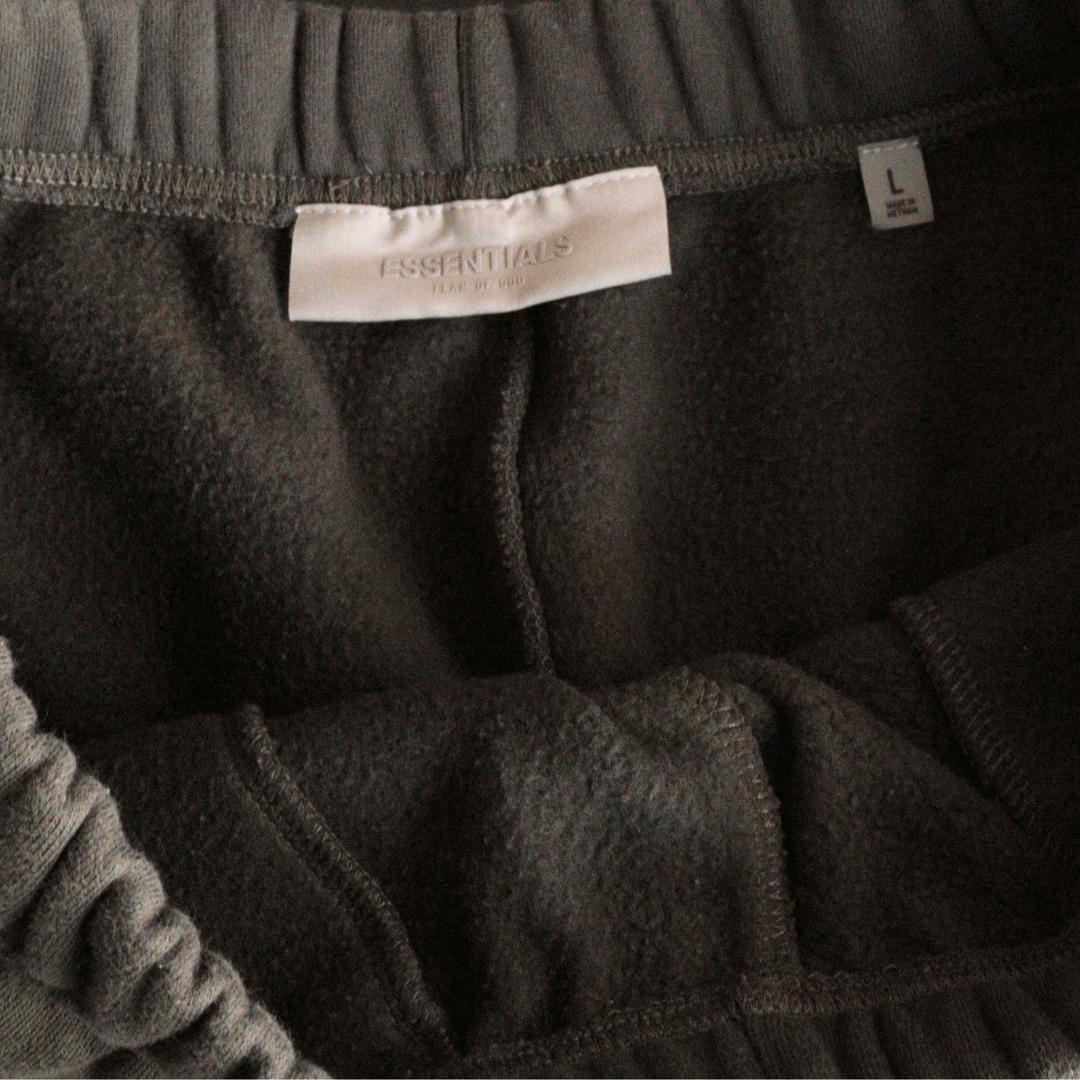 Short Essentials F.O.G.