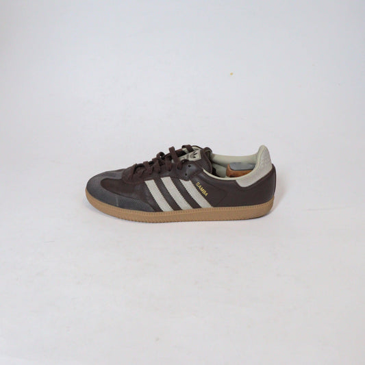 Tenis Adidas