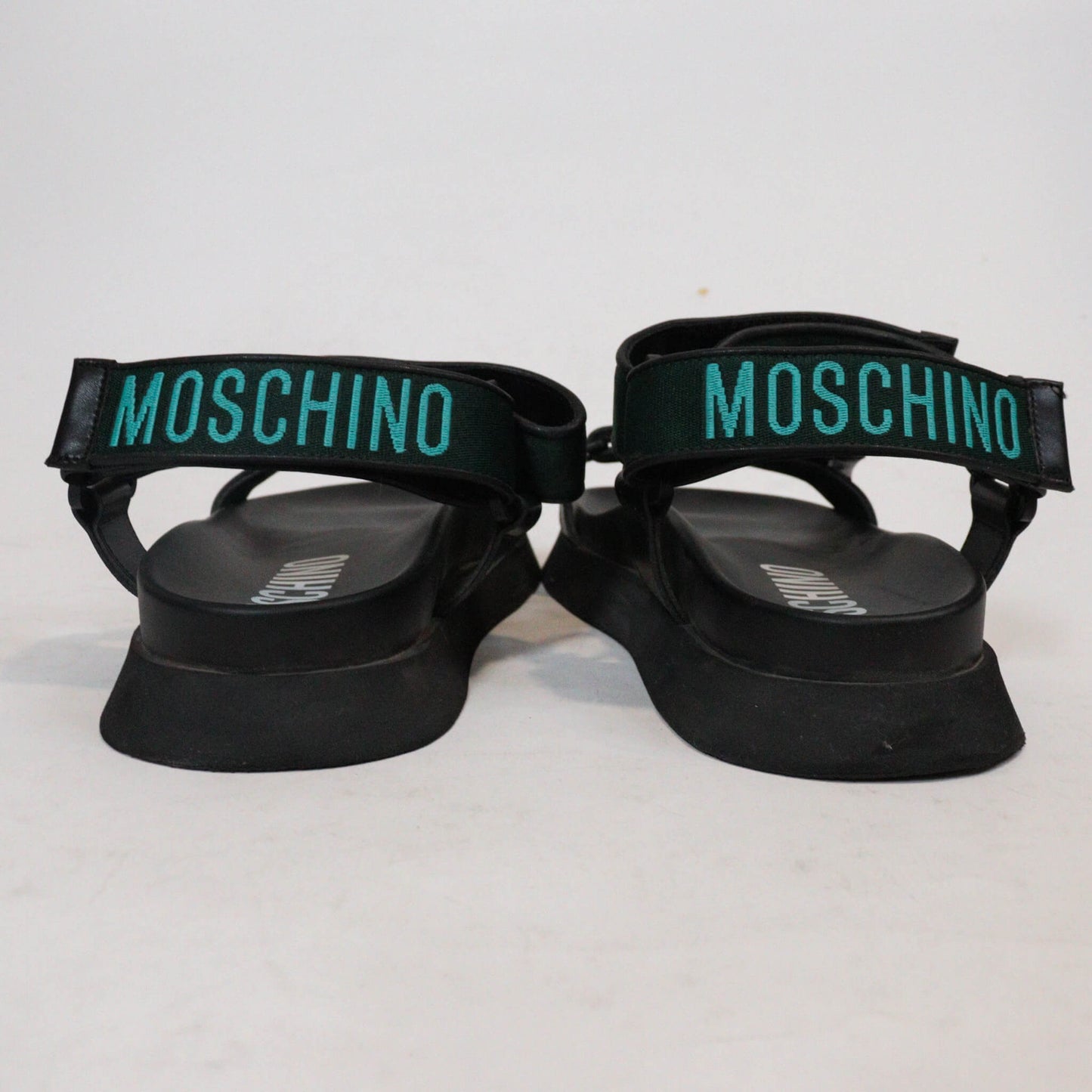Sandalias Moschino