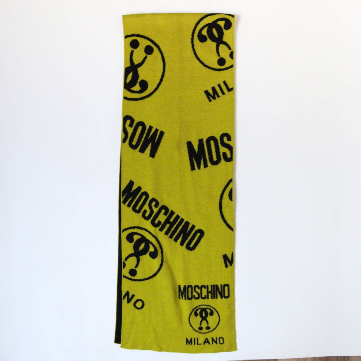 Bufanda Moschino